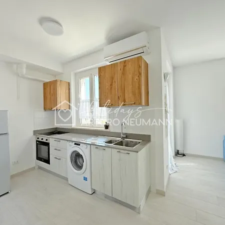 Apartment 883 - Trilocale A Ben Arredato Con Aria Condizionata - White Club In Omaggio Fino Al 20-09 *
